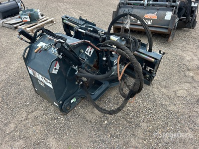 RoadHog CP18 18 in Skid Steer Planer