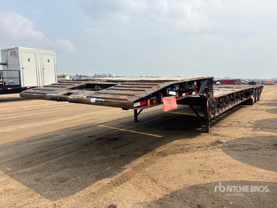2014 Doepker 55 ft Tri/A Folding Neck Trailer