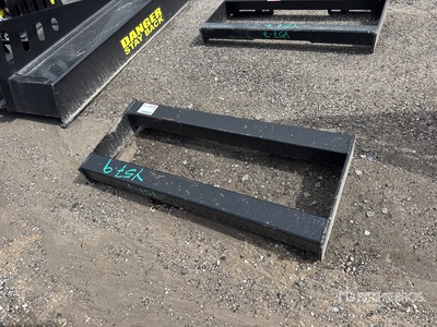 All-Star 45 in Skid Steer Attachment Mounting Plate (Unused)