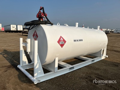 4500 L Skid Mounted Steel タンク