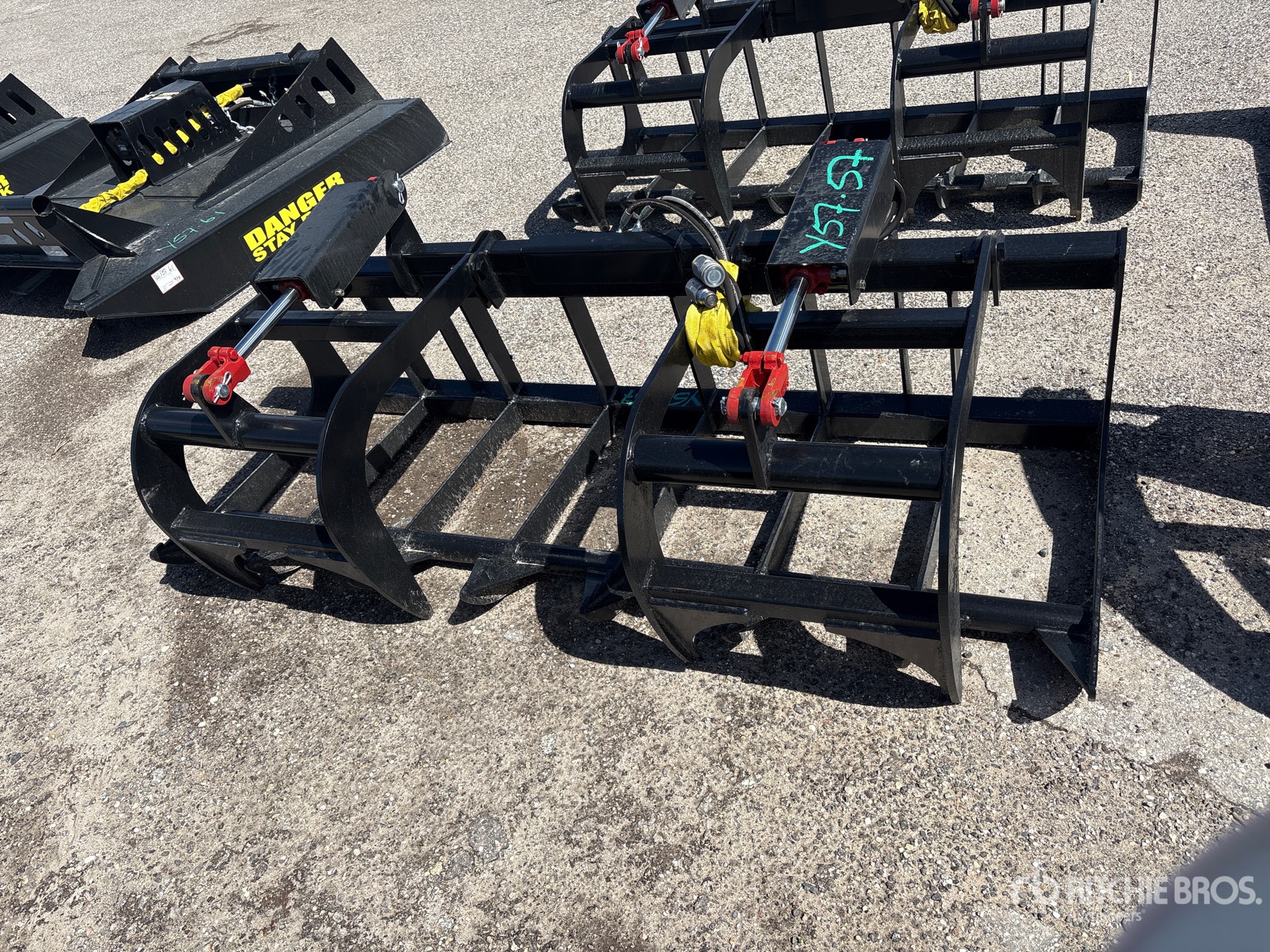 All-Star 78 In E-Series Root Skid Steer Grapple (Unused)