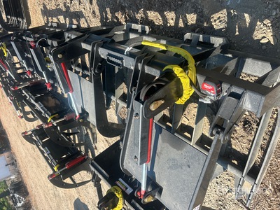 All-Star 80 In Root Skid Steer Grapple