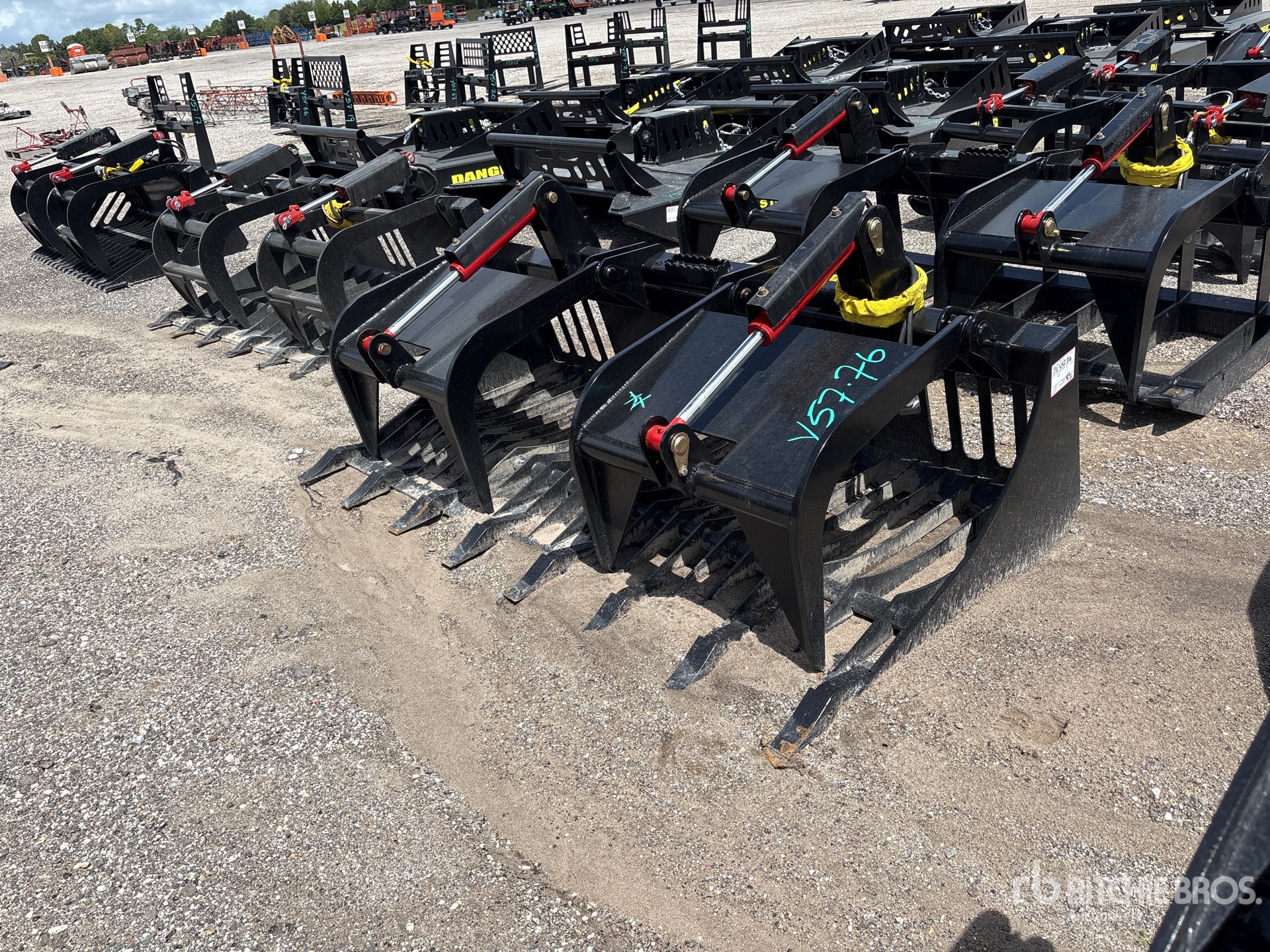 All-Star 80 In Rock w/Teeth Skid Steer Grapple (Unused)