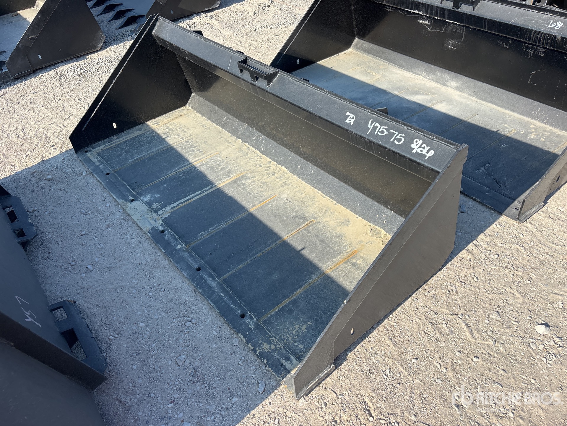Mid-State 72 in Low Profile Skid Steer Bucket (Unused)
