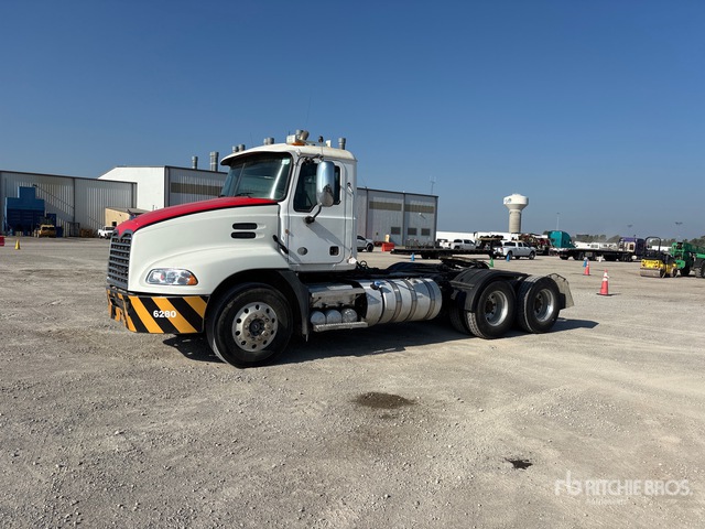 2013 Mack CXU6143 6x4 T/A Day Cab Truck Tractor