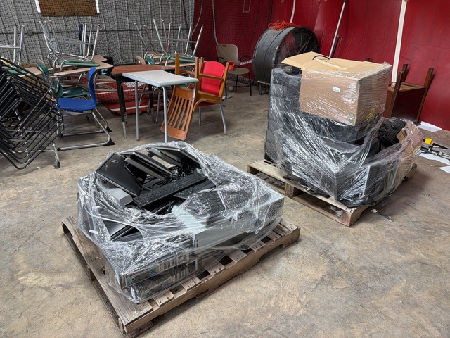 Quantity of (2) Pallets of Dell Desktop Computers