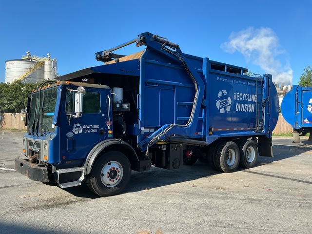 2014 Mack MRU613 6x4 Front Loader Waste Collection Truck