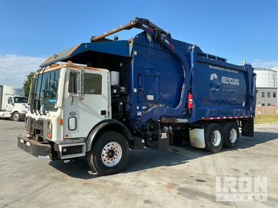 2017 Mack MRU613 6x4 Front Loader Front Loader Vuilniswagen