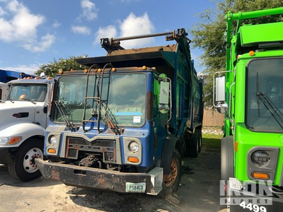 2014 Mack MRU600 6x4 Front Loader Front Loader Vuilniswagen