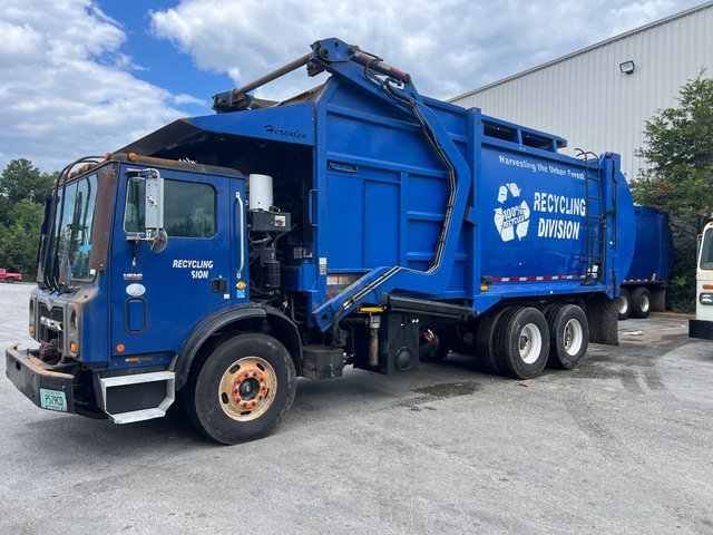 2014 Mack MRU613 6x4 Front Loader Waste Collection Truck