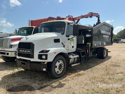 PAC-mac KNF-20H Knuckle Boom on 2024 Mack MD742 4x2 Grapple Truck (Inoperable)