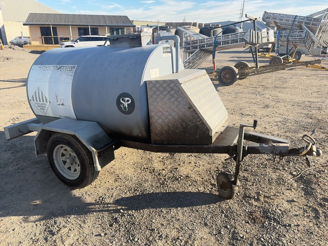 2013 S/A Fuel Trailer 2013 S/A Fuel Trailer