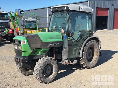 2019 Duetz Fahr Agroplus V 320 GS FB 4WD Tractor