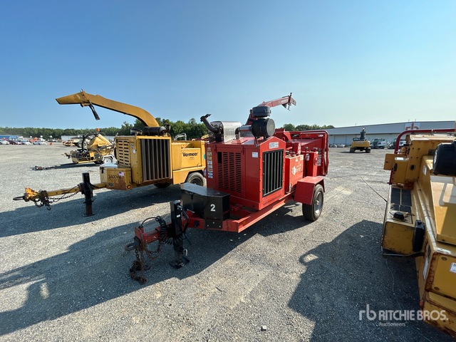 2019 Morbark Eager Beaver 1821 Tow-Behind Wood Chipper