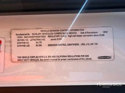 2021 Freightliner Cascadia 126 3- Achs Sattelzugmaschine mit Schlafkabine