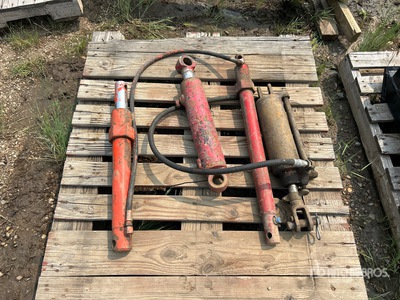 Quantity of (4) Hydraulic Cylinders