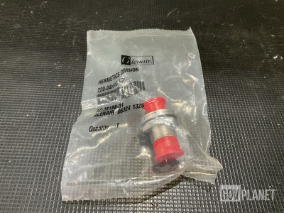 Glenair 220-04H10-4P1 Electrical Receptacle Connector