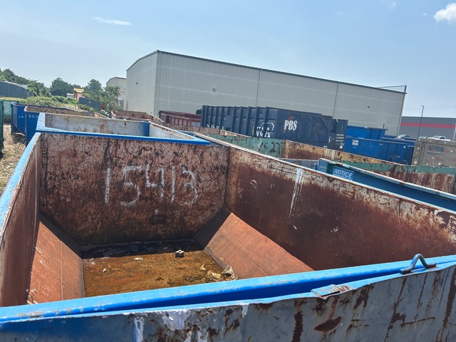 12 ft 15 cyd Roll-Off Container