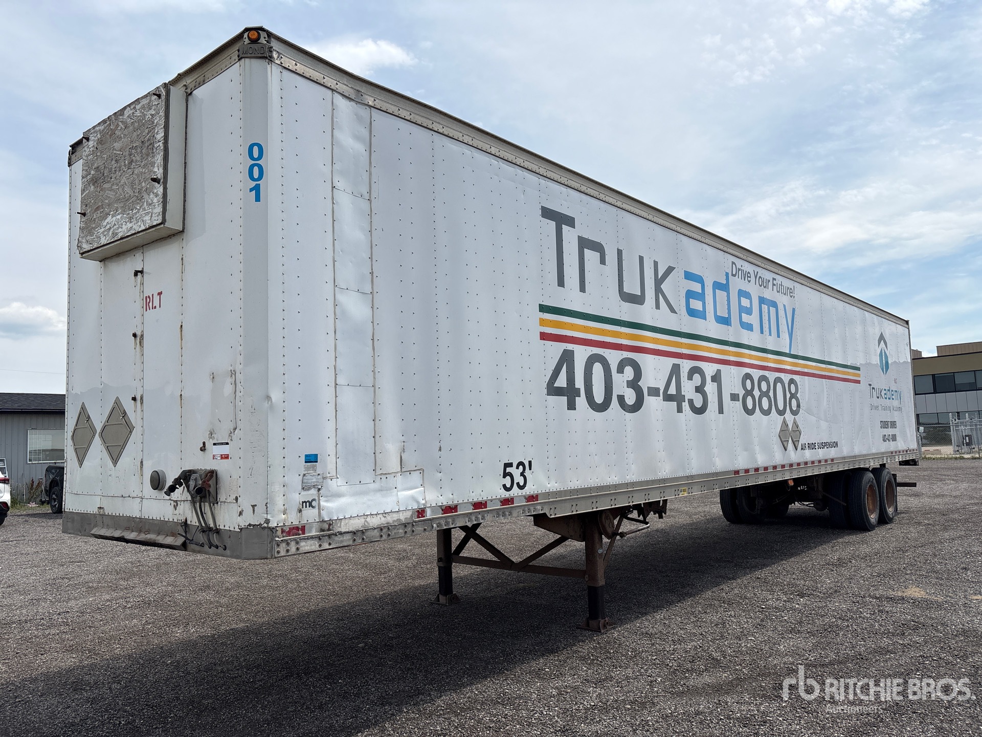 1998 Mond 53 ft T/A Van Trailer
