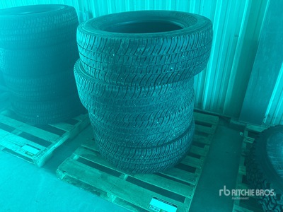 Quantity of (4) Michelin LTX AT2 275/65R20 Pneus