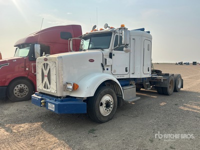 2015 Peterbilt 365 T/A Sleeper Truck Tractor
