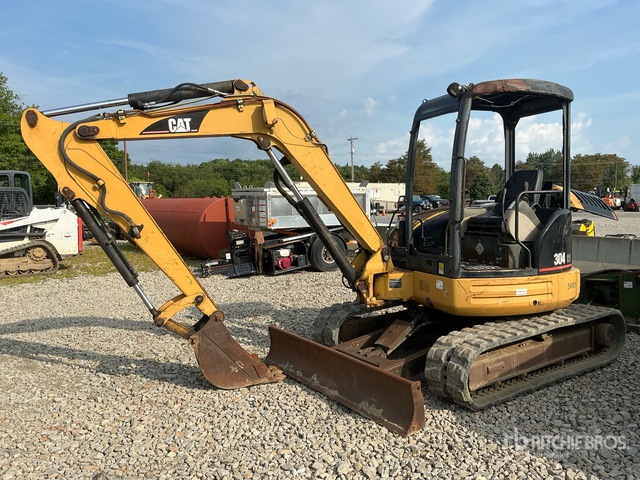 2005 Cat 304 CR Mini Excavator