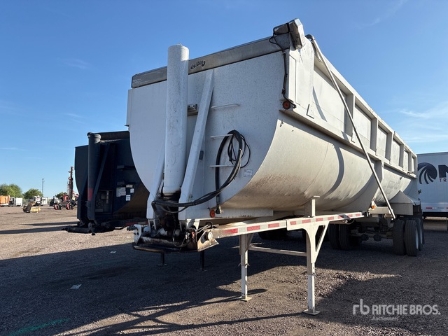 1998 Clement 36 ft T/A Frameless Demolition End Dump Trailer