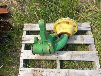 Rear Wheel Axle - Fits John Deere 9600