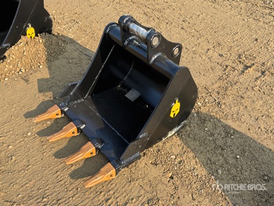 24 in Digging Graafmachine Bak - Fits 40 mm Cat 303, 303.5, 304 Case, New Holland, Kobelco SK35 Deere/Hitachi 35D/G