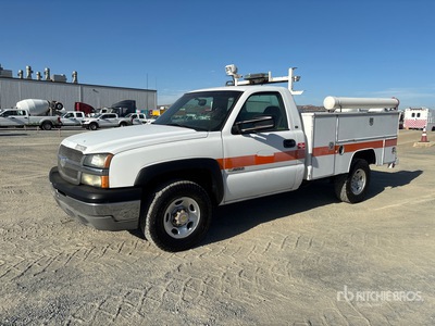 2003 Chevrolet Silverado 2500 4x2 Ciężarówka użytkowa