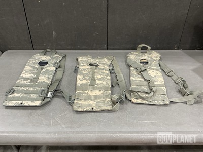 (82) Hydration System Carriers