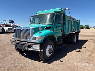 2003 International 7400 6x4 T/A Dump Truck