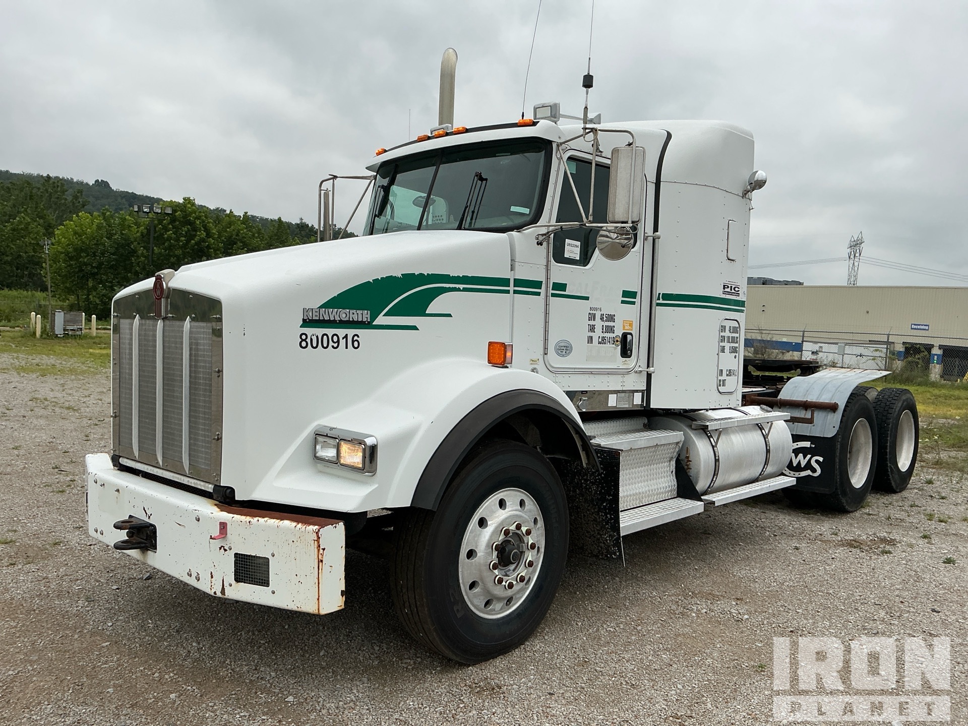 2012 Kenworth T800 6x4 T/A Sleeper Truck Tractor