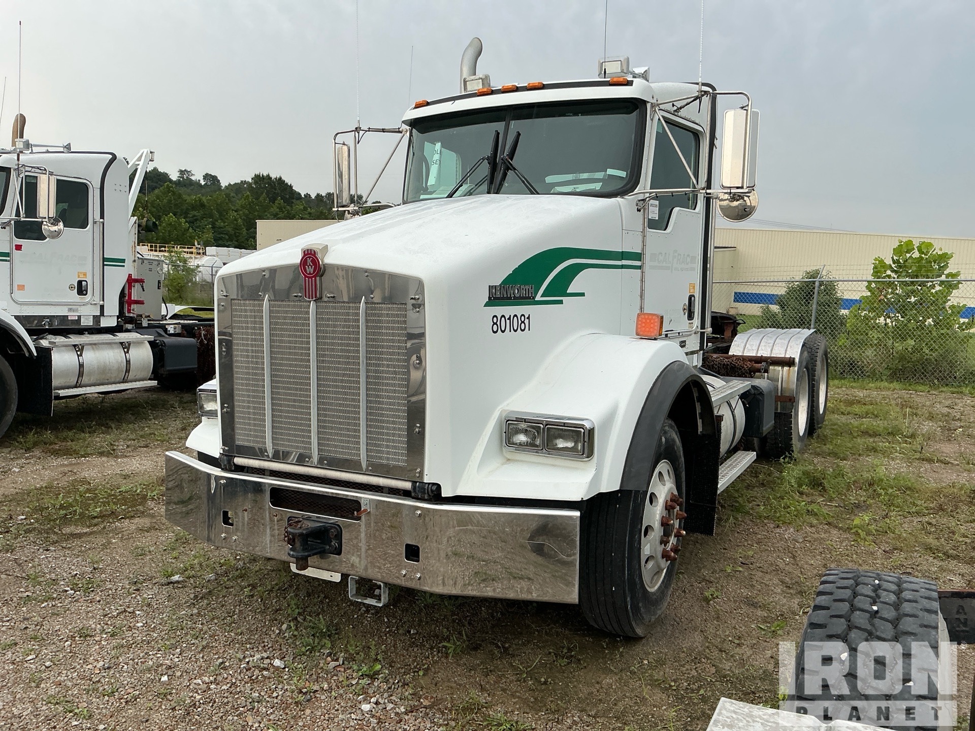 2012 Kenworth T800 6x4 T/A Day Cab Truck Tractor