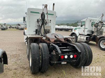 2013 Kenworth T800 6x4 Sleeper Truck Tractor