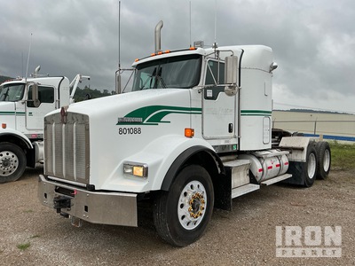 2013 Kenworth T800 6x4 Cabina con cuccetta per trattore stradale
