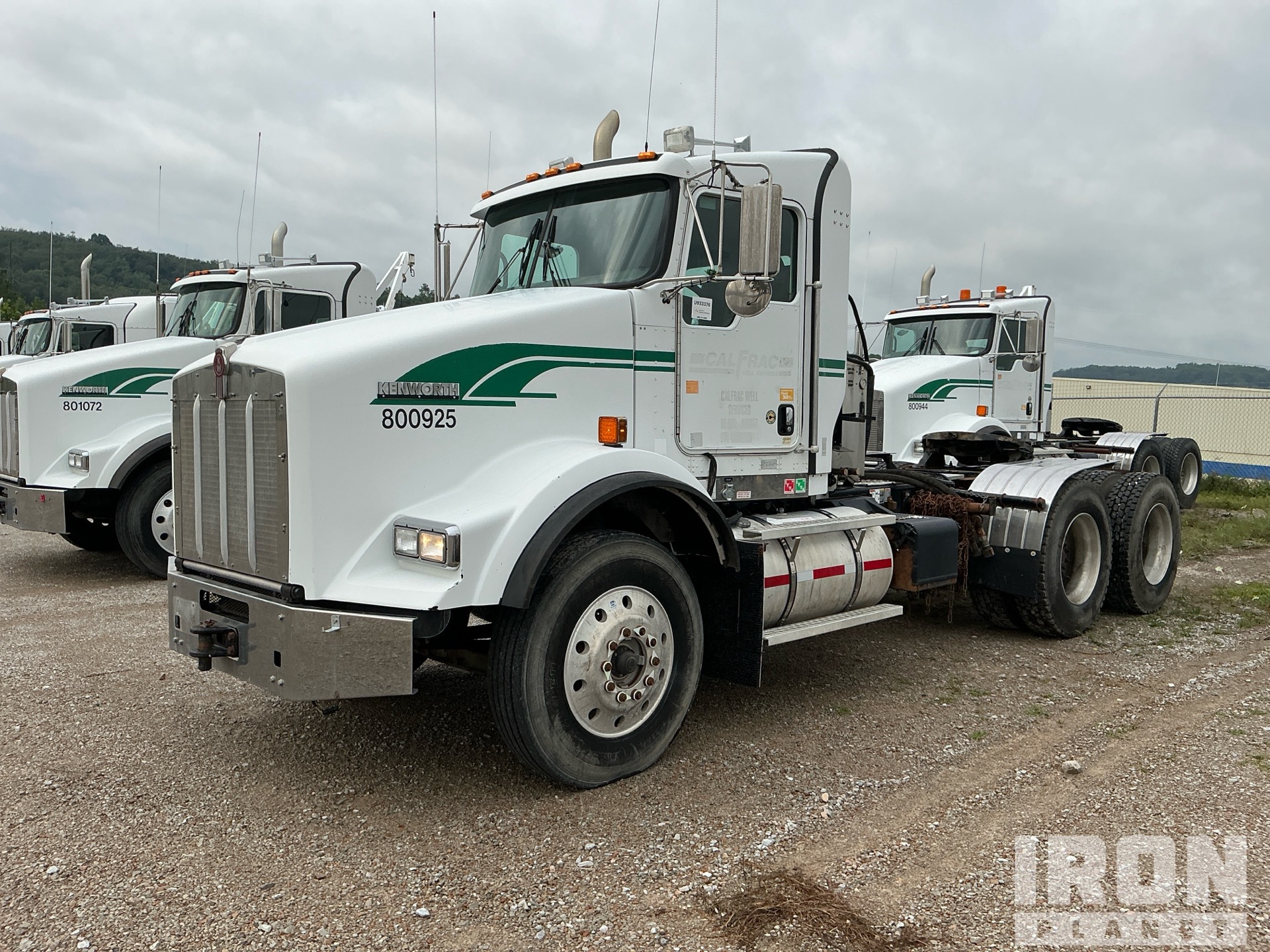 2012 Kenworth T800 6x4 T/A Day Cab Truck Tractor