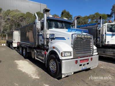 2019 Mack CMHR Trident 6x4 T/A Dump Truck