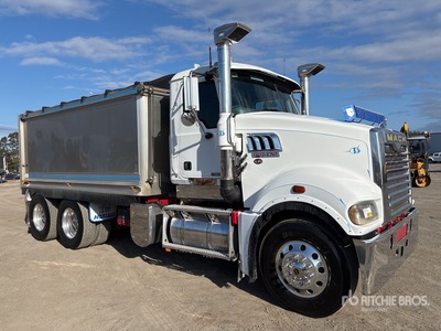 2019 Mack CMHR Trident 6x4 T/A Dump Truck