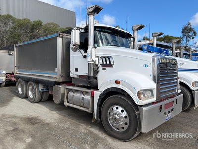 2019 Mack CMHR Trident 6x4 T/A Dump Truck
