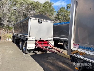 2020 Hercules Quad Dog End Dump Trailer