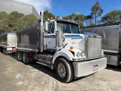 2021 Western Star 4800FS/2 6x4 T/A Dump Truck