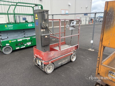 2015 Skyjack SJ16 Vertical Mast Lift (Inoperable)