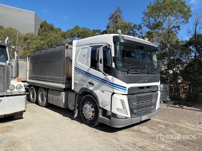 2021 Volvo FM540 6x4 T/A Dump Truck