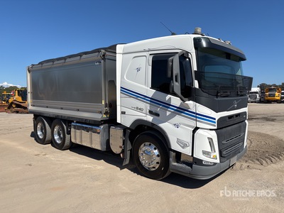 2021 Volvo FM540 6x4 T/A Dump Truck