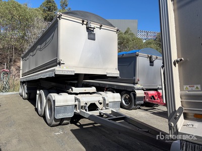 2019 Shephard Quad/A End Dump Trailer