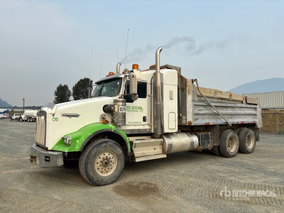 2008 Kenworth T800 6x4 T/A Dump Truck