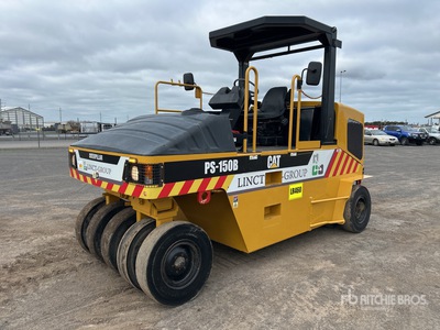 2002 Cat PS-150B 11 Wheel Pneumatic Roller