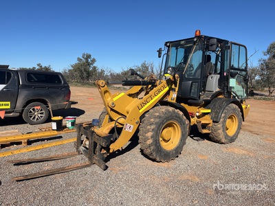 2022 Cat 908M Chargeuse sur roues