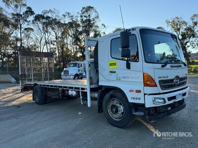 2012 Hino 500 FG 1628 4x2 Camión Caja Abierta